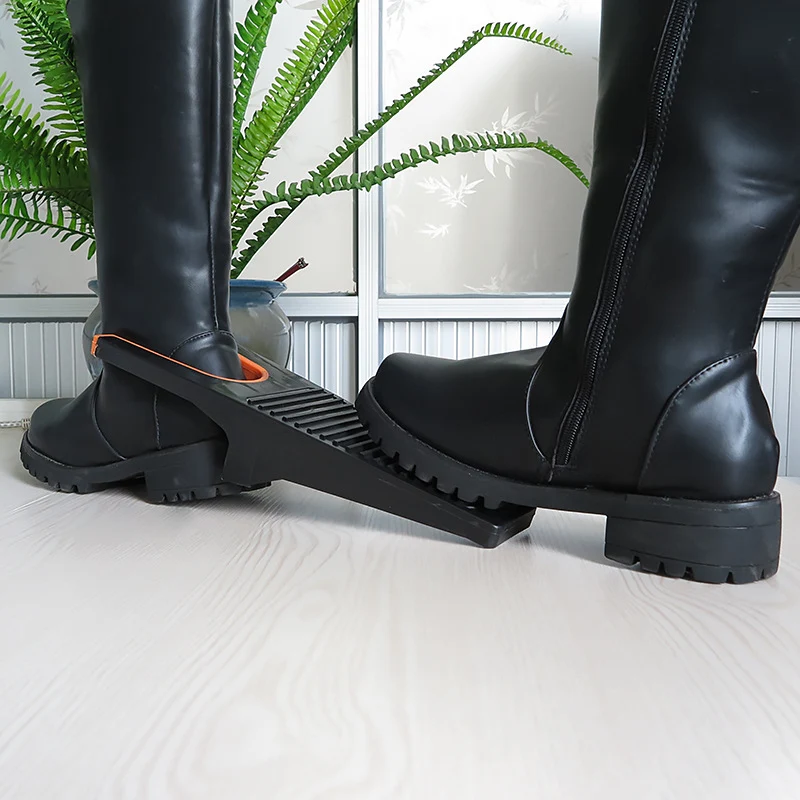 Title 1, Weicher Gummireiniger, der Schuhe und Stiefel s...
