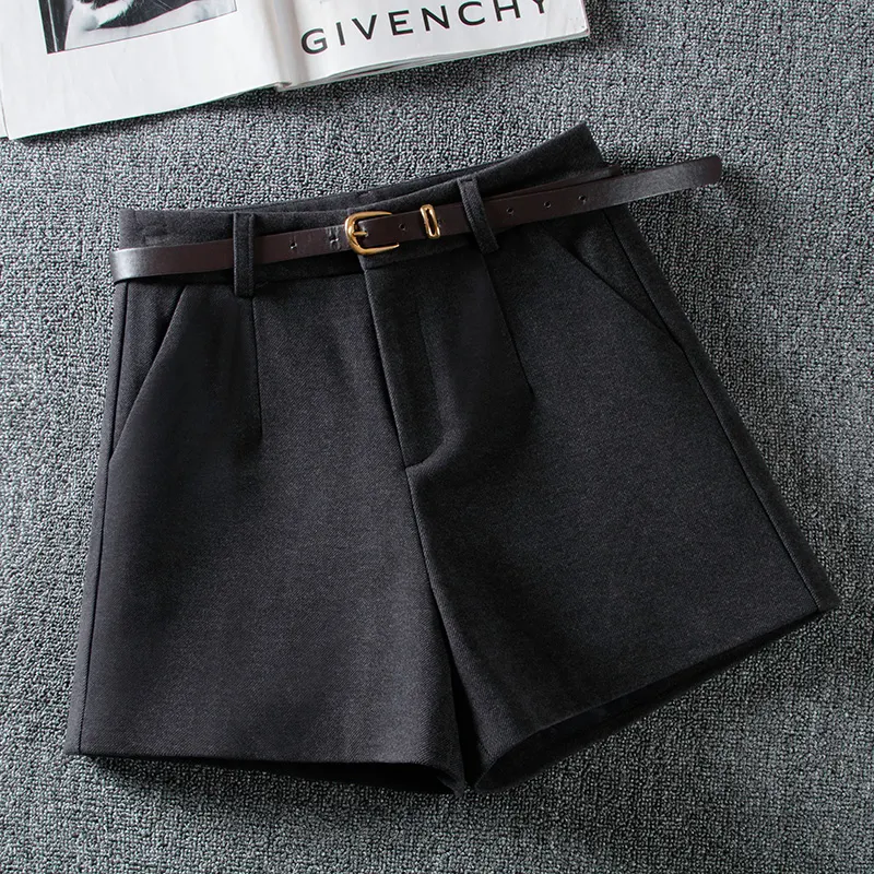 Effen gekleurde wollen shorts met hoge taille, ideaal voor een elegante en comfortabele look, perfect voor diverse gelegenheden en stijlen. — foto 7