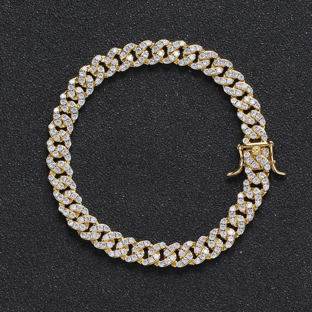 Title 3, Pulseira Cubana Três Zircônias 8mm Hip Hop Femi...