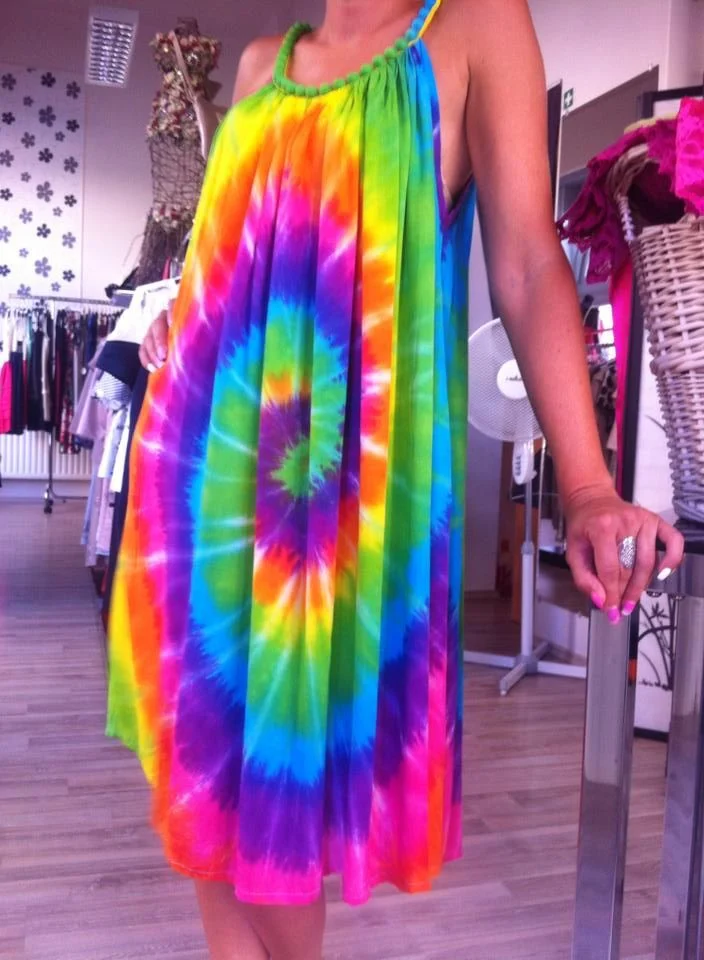 Abito per la pulizia con cinturino con spalle scoperte bohémien stampato in 3D tie-dye — foto 4