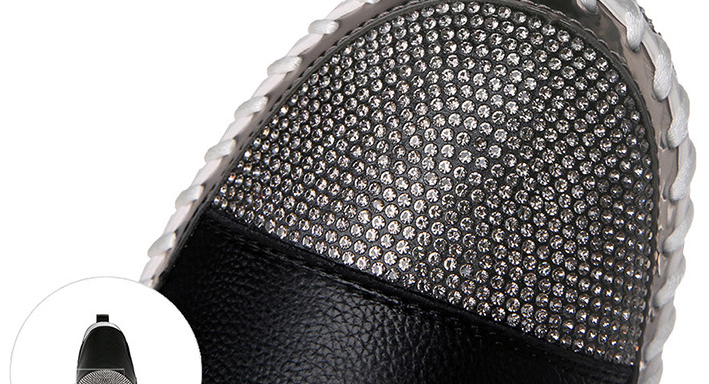 Spring rhinestone flat shoes. Comfortable and stylish women's shoes. Perfect for everyday wear or special occasions. Spa — photo 5