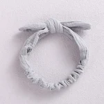 Faixa de cabelo infantil laço macio feita à mão. Confortável e charmosa, ideal para bebês e crianças pequenas. Um toque de delicadeza. — foto 11