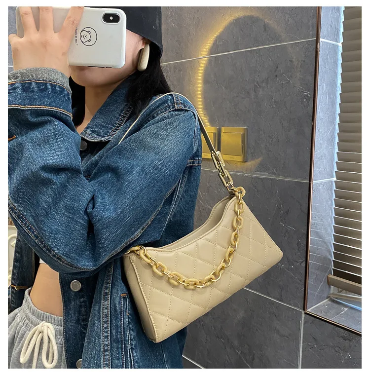 Title 4, Womens One-Shoulder Messenger Bag, Portable Sm...