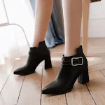 Riemgesp laarzen voor een opvallende look. Robuuste en stijlvolle schoenen voor elke gelegenheid. Bestel nu! — foto 2