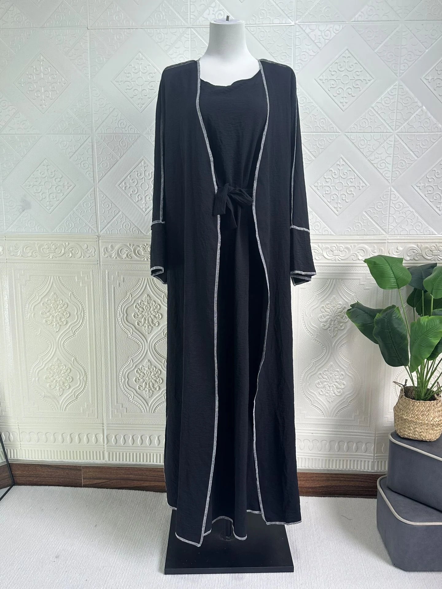 Cardigan Dubai Turchia con Abito Interno Elegante Completo Donna Confortevole e Versatile Perfetto per Ogni Occasione. — foto 12
