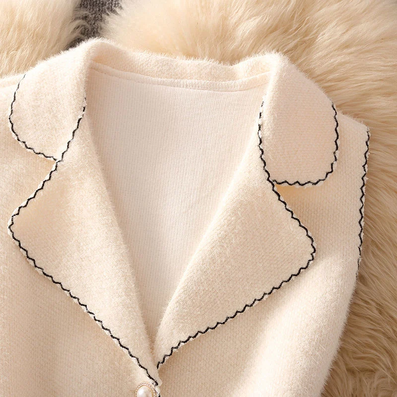 Title 3, Womens Age-Reducing Retro Suit Vest Short. Vin...