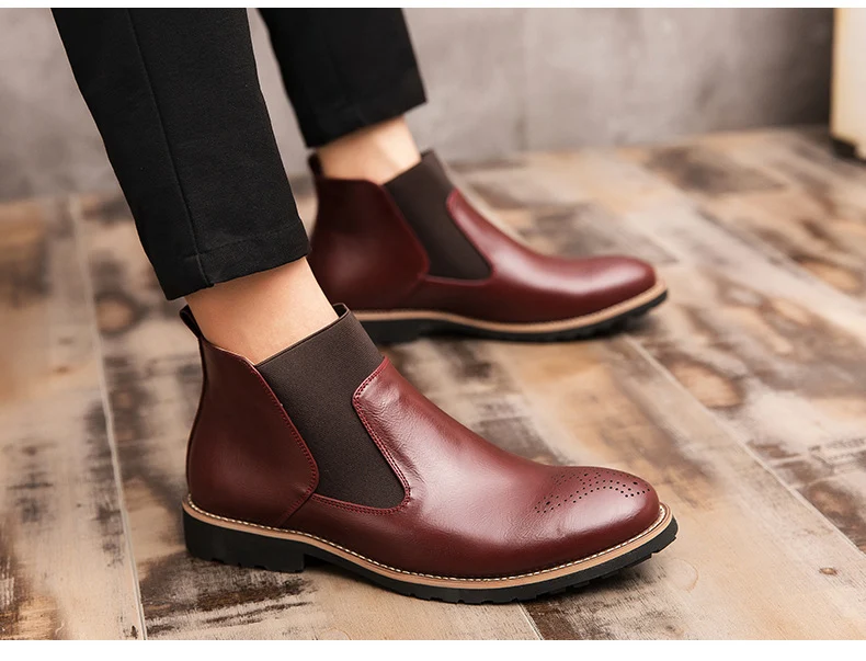 Title 3, British High Help Business Spearhead Leisure Boots
