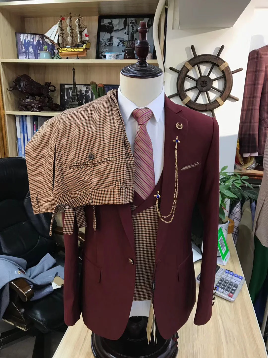Men's Dress Suits Elevate Your Style with our collection. Find the perfect fit for any occasion from business to wedding — photo 2