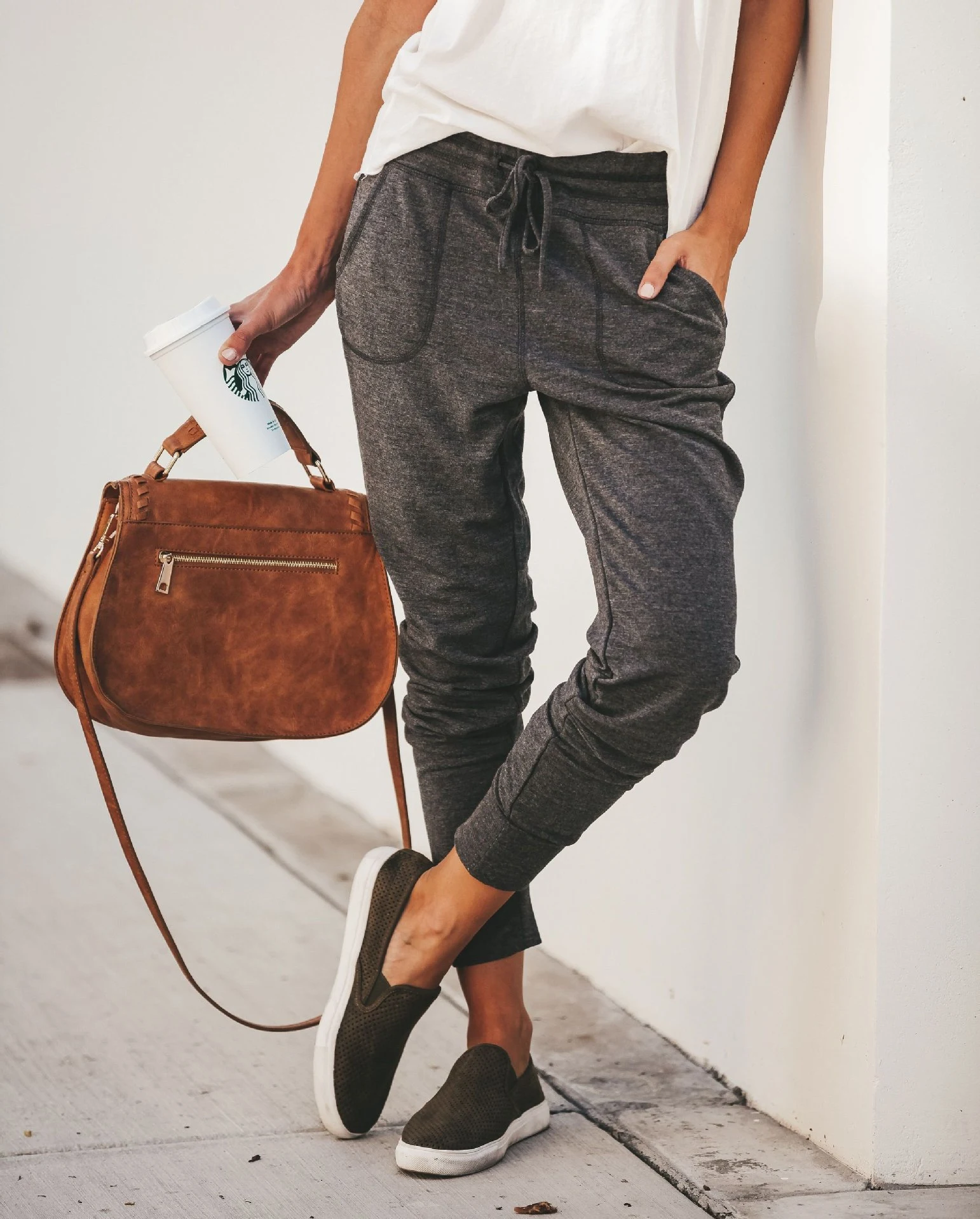 Title 5, Elastic drawstring trousers for men. Comfortabl...