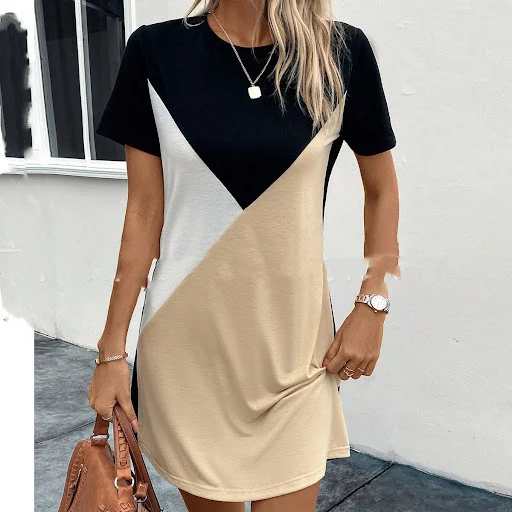 Title 4, Contrast Color Fit Slimming Dress