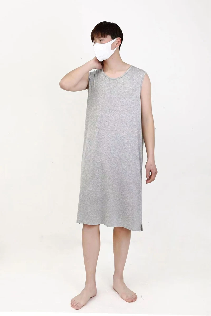 Pijama modal masculino sem mangas, com colete e vestido longo. Durma com conforto e leveza. Perfeito para noites quentes. — foto 1