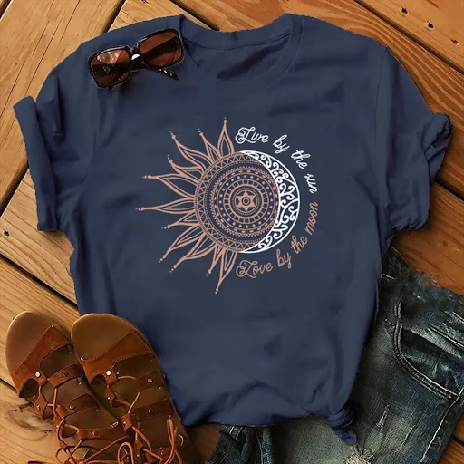Title 8, T-shirt da donna a maniche corte con stampa gir...
