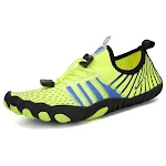 Scarpe a cinque dita alla moda per spiaggia e nuoto, calzature acquatiche per libertà di movimento e protezione in acqua. — foto 2