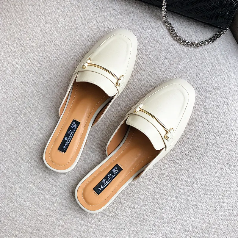 Chinelos femininos estilosos para um toque de elegância. Conforto, design moderno e qualidade superior para seus pés. Desfrute do conforto! — foto 8