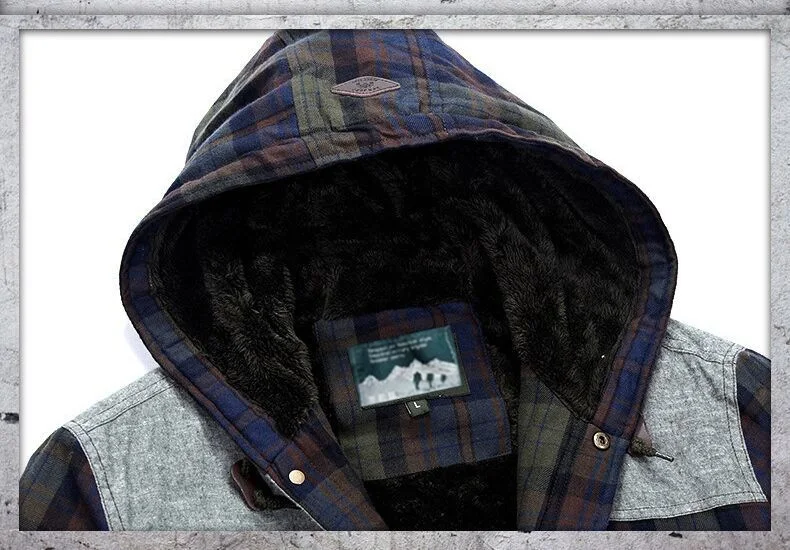 Camisa xadrez com capuz, forro de pelúcia e acolchoada, para máximo conforto e calor. Ideal para o inverno e uso diário. — foto 7