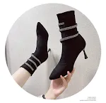 Botas de Moda Puntiagudas Tacones Altos Franceses con Pedrería Elegancia y Glamour para Lucir un Estilo Sofisticado y Atractivo en Cualquier Ocasión. — foto 2