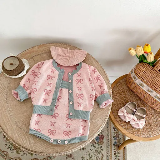 Title 26, Body cardigan in maglia a maniche lunghe con co...