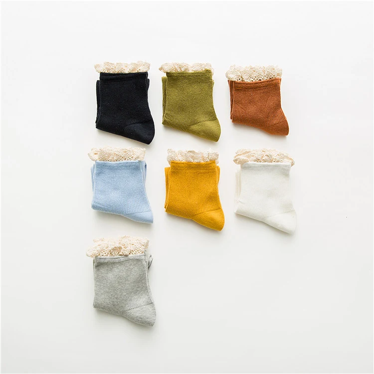 Title 2, Lace girl socks Elegant and comfortable socks f...