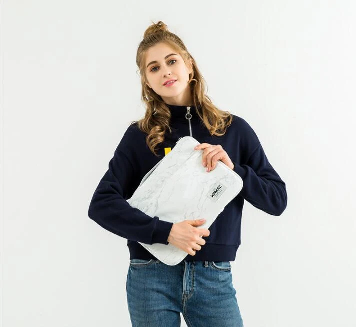 Capa protetora para laptop à prova d'água e de choque. Proteção completa com design fino e leve. Mantenha seu laptop seguro e elegante! — foto 1