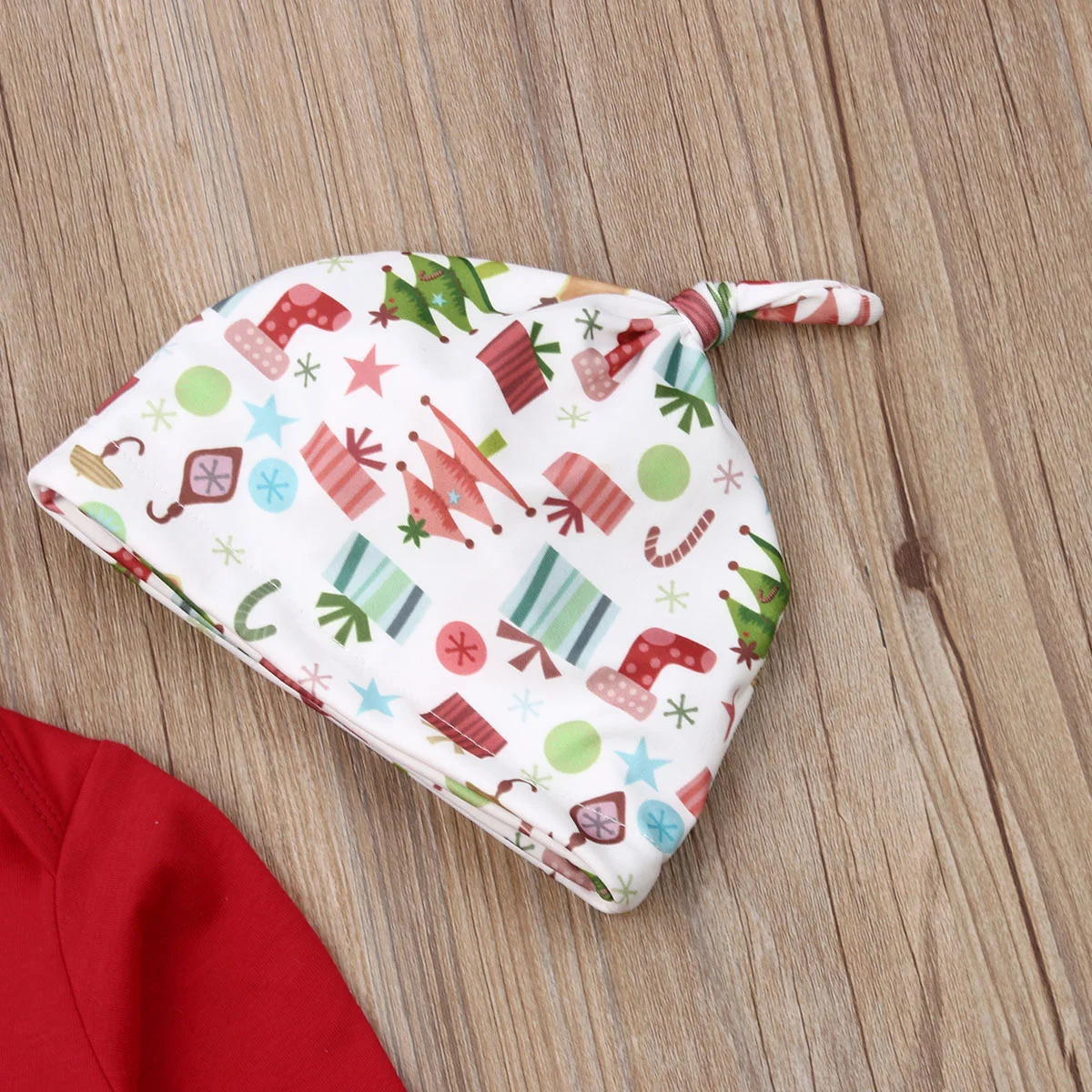 Juego de regalo navideño para niños con estampado, conjunto de tres piezas, ideal para la alegría festiva y comodidad infantil. — foto 4