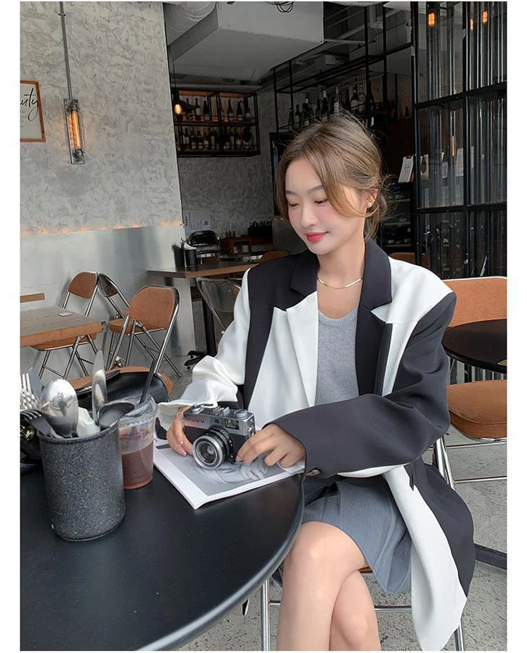 Women's Color Matching Suit Jacket Loose Design Niche Small Sized. Stylish and comfortable, perfect for a unique, flatte — photo 2