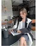 Women's Color Matching Suit Jacket Loose Design Niche Small Sized. Stylish and comfortable, perfect for a unique, flatte — photo 2