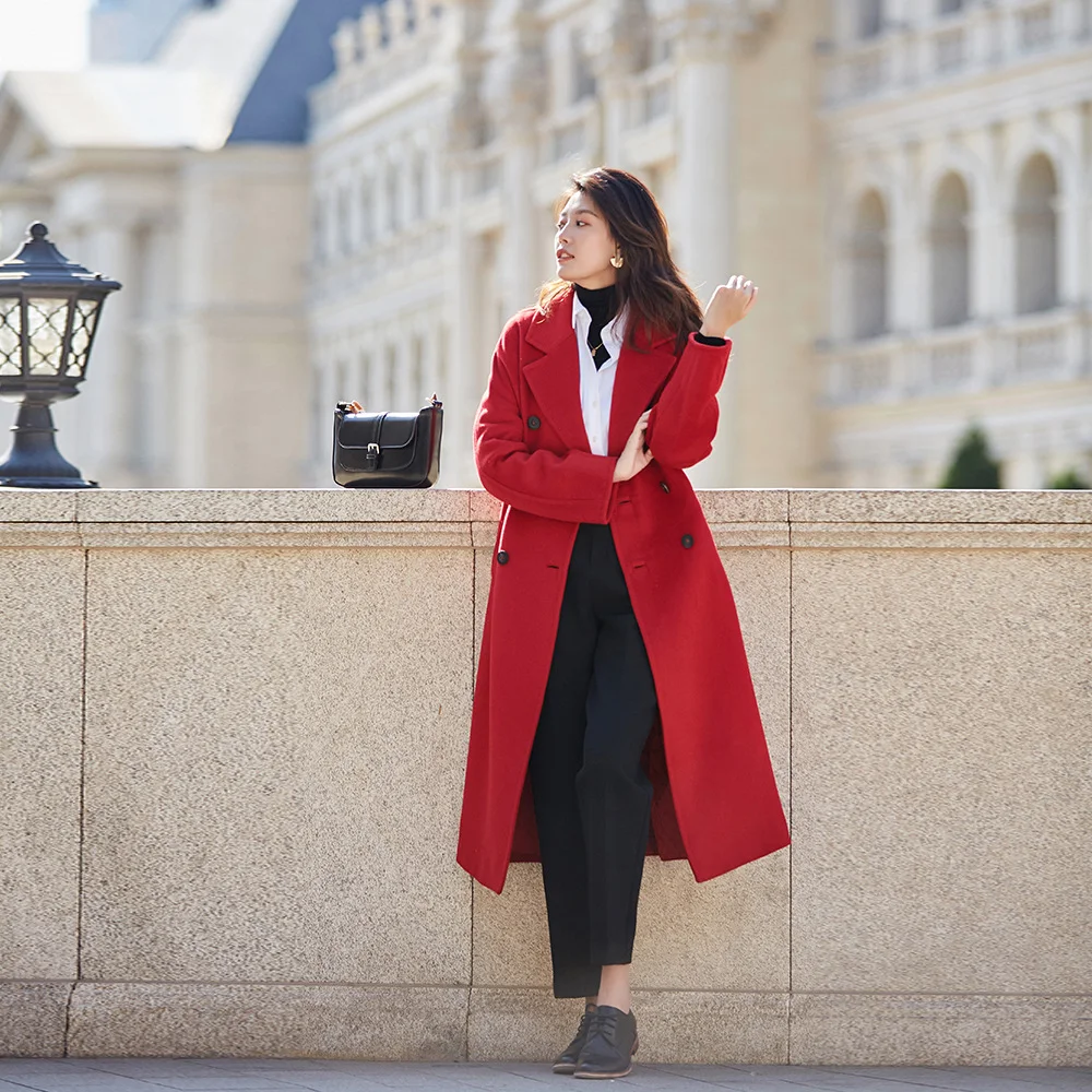 Cappotto in lana europeo e americano, un cappotto di lana caldo ed elegante per l'inverno. Goditi comfort e stile con questo cappotto. — foto 20