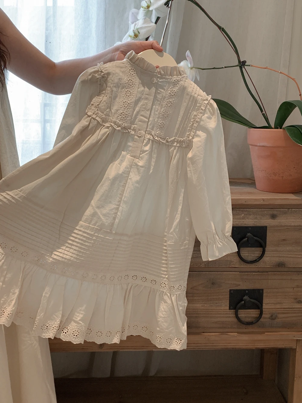 Vestido largo de manga larga estilo Mori con cuello de muñeca dulce, perfecto para moda y un look encantador. — foto 6