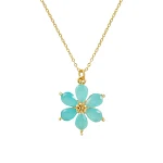 Colar de clavícula com flores coreanas hexapétalas coloridas. Adicione um toque floral e sofisticado ao seu look, valorizando o colo. — foto 6