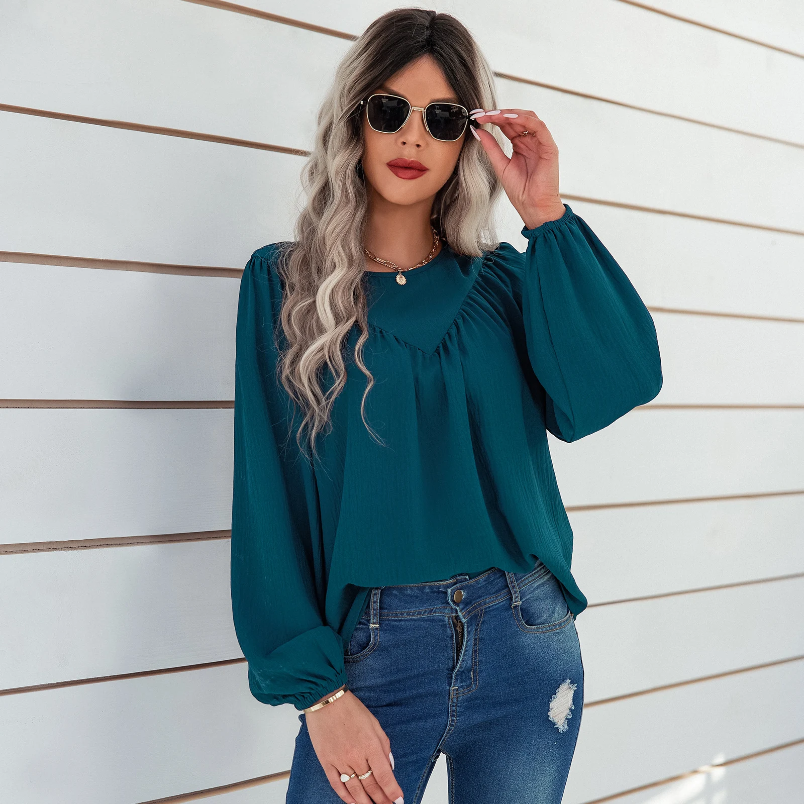 Title 4, Womens Solid Color Round Neck Pullover Shirt L...