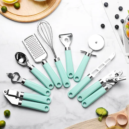 Title 7, Stainless steel kitchen utensils, built to last...