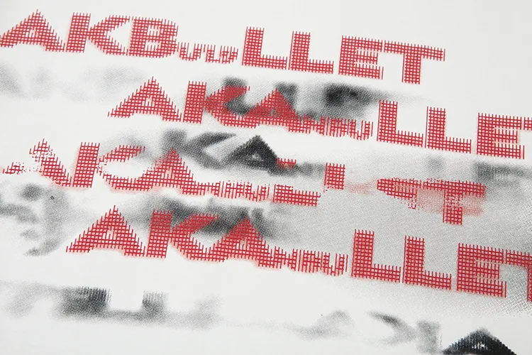 Camiseta masculina de manga curta com estampa de letras da moda, perfeita para um visual moderno e casual, confortável e ideal para diversas ocasiões. — foto 16