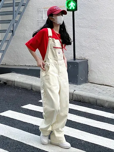 Title 4, Kadınlar için Retro Beyaz Askılı Kot Pantolon Y...