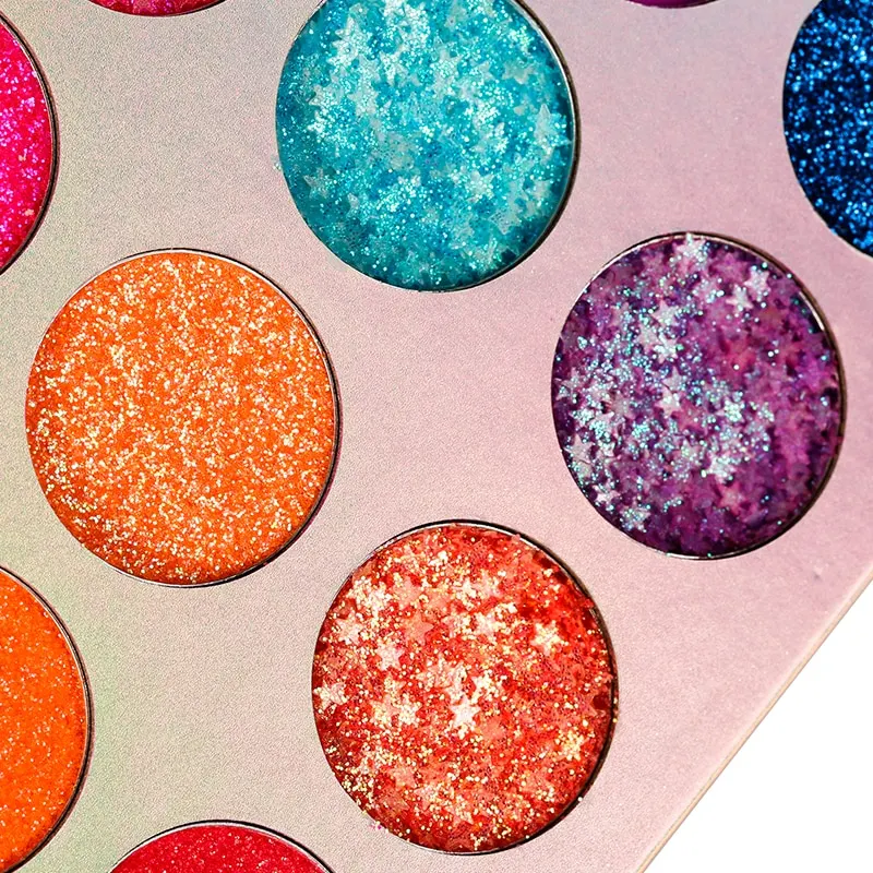 Title 4, Glow Eyeshadow Stage Für strahlende Augenblicke...