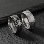 Anel Masculino de Aço Titânio Anticorrosão Resistente e Durável. Ideal para uso diário, à prova de ferrugem e com design elegante e moderno. — foto 3