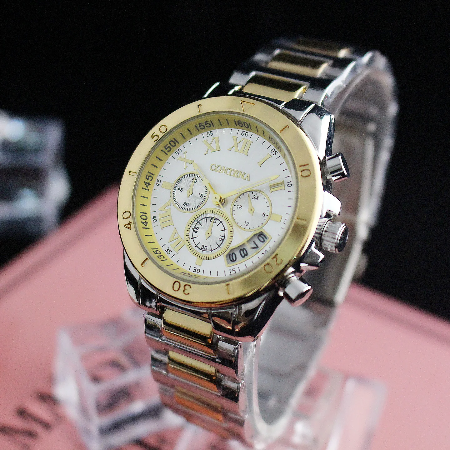 Title 11, Orologio al quarzo vintage a tre occhi. Eleganz...