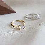 Anéis de prata 925 com zircônias AAAA grandes para festa Femininos Minimalistas Jóias de casamento elegantes Presentes — foto 3