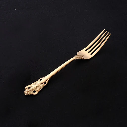 Title 7, Western tableware court series set