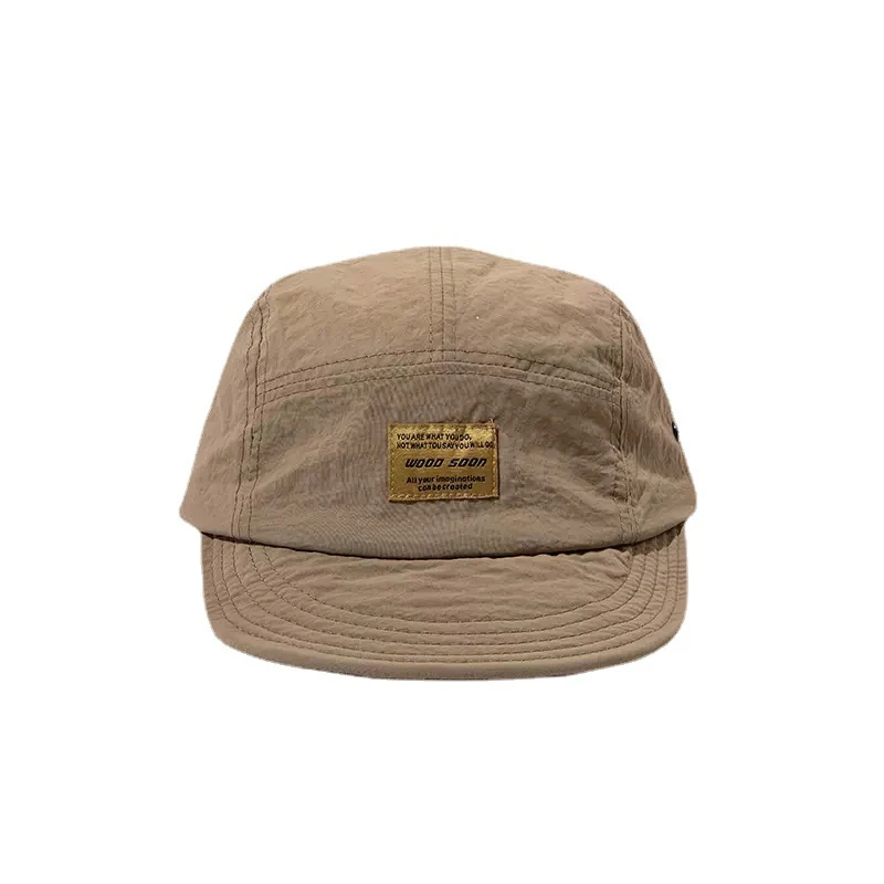 Boné de beisebol de aba curta para mulheres. Ideal para sol e estilo, design leve e confortável para uso diário, perfeito para qualquer atividade. — foto 17