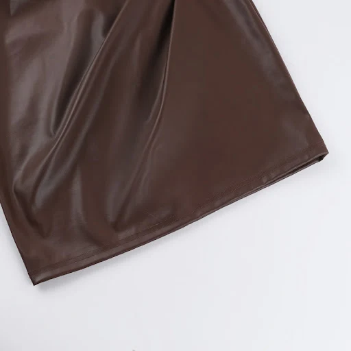 Title 17, Vestido Tubo Slim de Couro para o Verão – Desig...