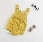 Macacão de lã unissex para bebê com estampa de cogumelo. Conforto e fofura para seu bebê. Ideal para manter o bebê aquecido. — foto 5