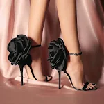 Sandálias femininas de salto fino com flores, um pé, design floral elegante e moderno, perfeitas para realçar seu visual — foto 1