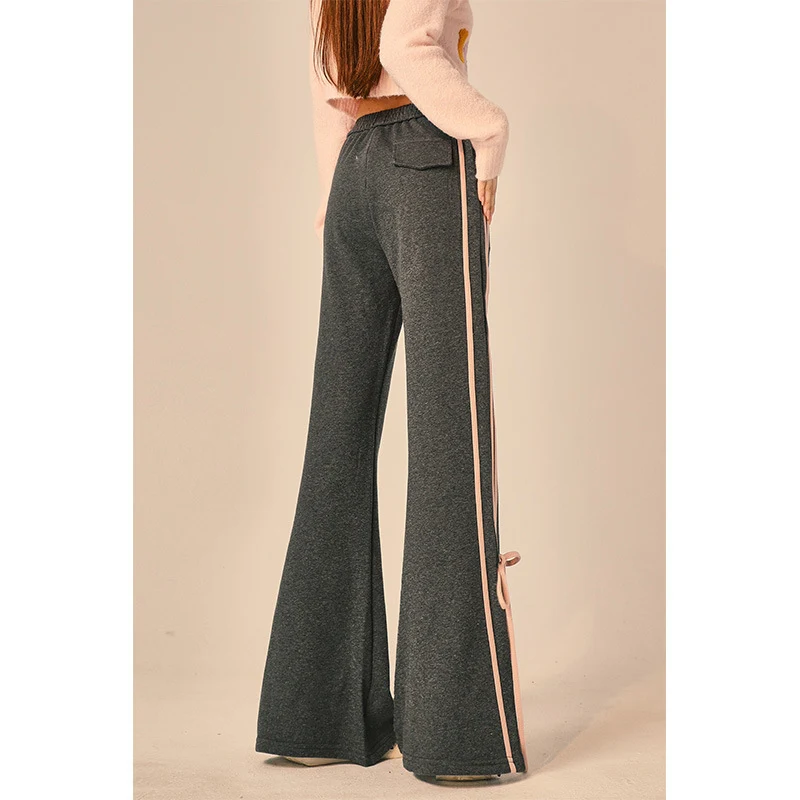 Title 4, Nuovi Pantaloni Bootcut in Maglia Dolci e Carin...