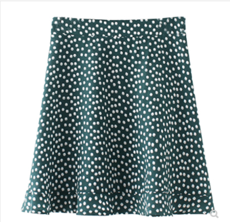 Floral skirt female A-line holiday style high waist, creating a stylish and comfortable look perfect for vacations and s — photo 3