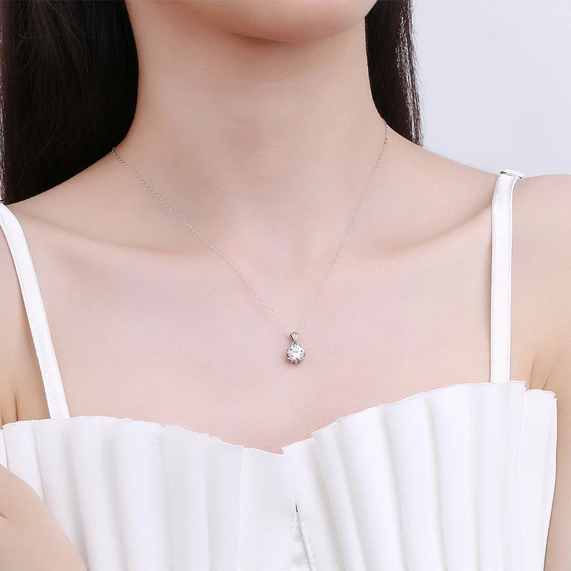 Colar com pingente de zircônia de seis pontas para mulheres. Adicione brilho ao seu visual com este acessório elegante e charmoso. Presente perfeito. — foto 9