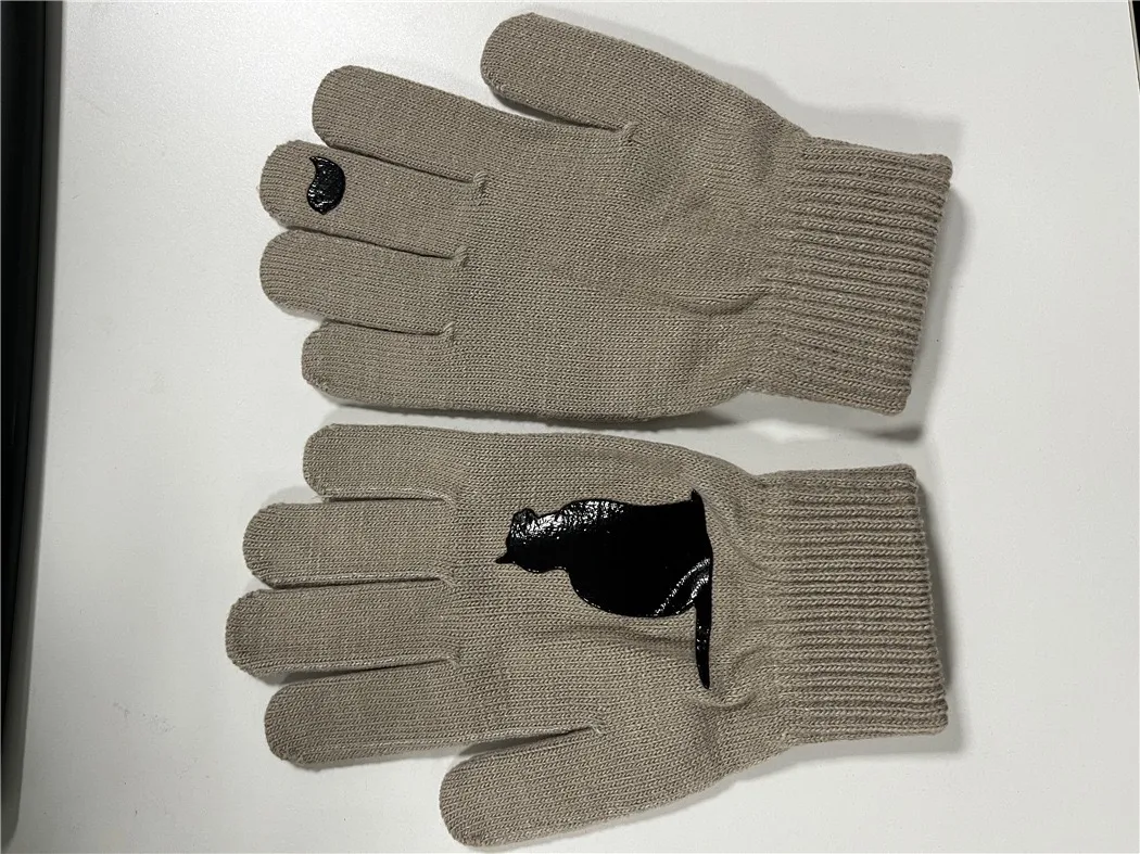 Title 1, Cat and Bird Print Knitted Gloves