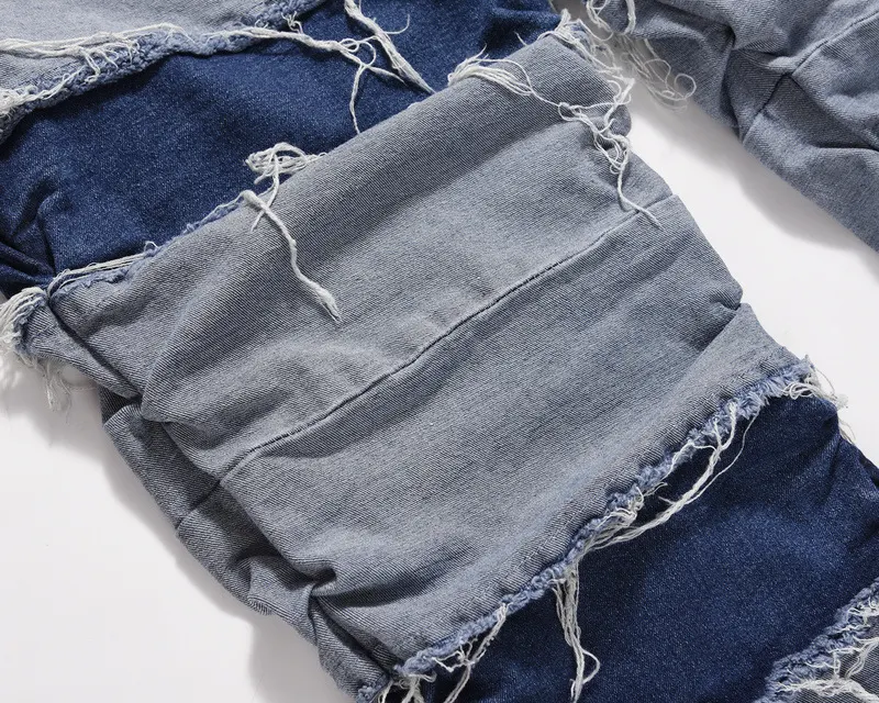 Calças Jeans Beggar com Costuras Lavadas e Desbotadas Conforto e Estilo em Uma Só Peça Jeans Versátil Ideal para Looks Casuais e Modernos. — foto 2