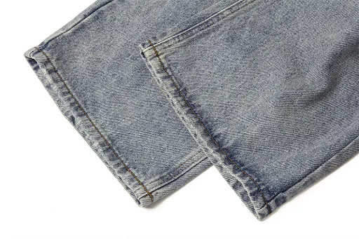 Title 5, Mens American-style dirty ripped jeans for a r...