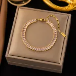 Pulseira Quadrada de Zircônia para Moda, Personalidade e Criatividade. Um acessório brilhante e estiloso para mulheres que amam se destacar. — foto 12