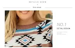 Maglione a contrasto di colore, stile casual per l'estero. Pullover comodo e versatile per un look quotidiano alla moda e confortevole. Perfetto per ogni occasione. — foto 2